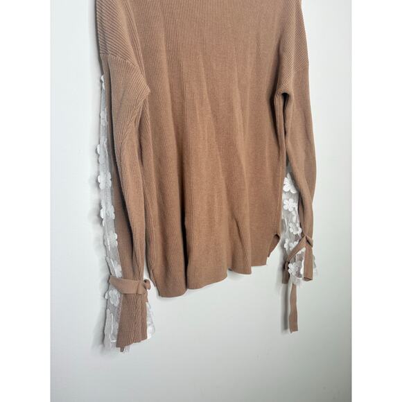 French Connection Caballo Floral Lace Sleeve Sweater Medium V Neck Balletcore - Picture 8 of 9